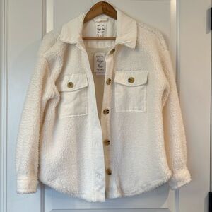 Hippie Rose Juniors' Corduroy-Trim Sherpa Button-up Shacket - Winter White Med.